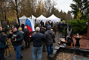 В Москве открыли памятник выдающемуся кардиохирургу Ренату Акчурину
