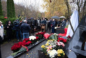 В Москве открыли памятник выдающемуся кардиохирургу Ренату Акчурину