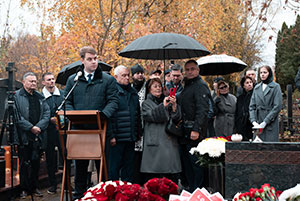 В Москве открыли памятник выдающемуся кардиохирургу Ренату Акчурину