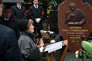 В Москве открыли памятник выдающемуся кардиохирургу Ренату Акчурину