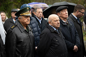 В Москве открыли памятник выдающемуся кардиохирургу Ренату Акчурину