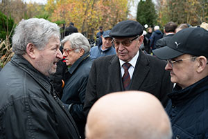 В Москве открыли памятник выдающемуся кардиохирургу Ренату Акчурину