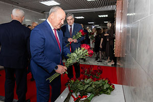 Фотоотчет с празднования 80 - летия Чазовского кардиоцентра 