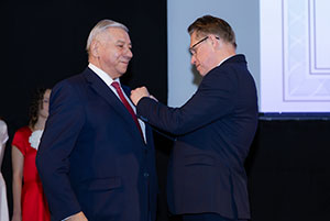 Фотоотчет с празднования 80 - летия Чазовского кардиоцентра 