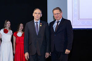 Фотоотчет с празднования 80 - летия Чазовского кардиоцентра 