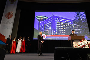 Фотоотчет с празднования 80 - летия Чазовского кардиоцентра 