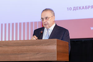 Фотоотчет с празднования 80 - летия Чазовского кардиоцентра 