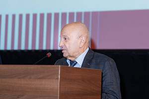 Фотоотчет с празднования 80 - летия Чазовского кардиоцентра 