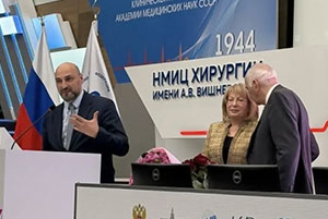 НМИЦ кардиологии им. ак. Е.И. Чазова Минздрава России поздравил академика Б.Г. Алекяна с 75-летием
